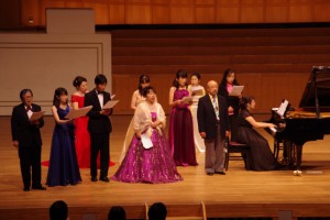 全員演奏(舞台下手)